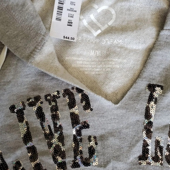NWT Aeropostale Live Love Dream Hoodie - Picture 2 of 3